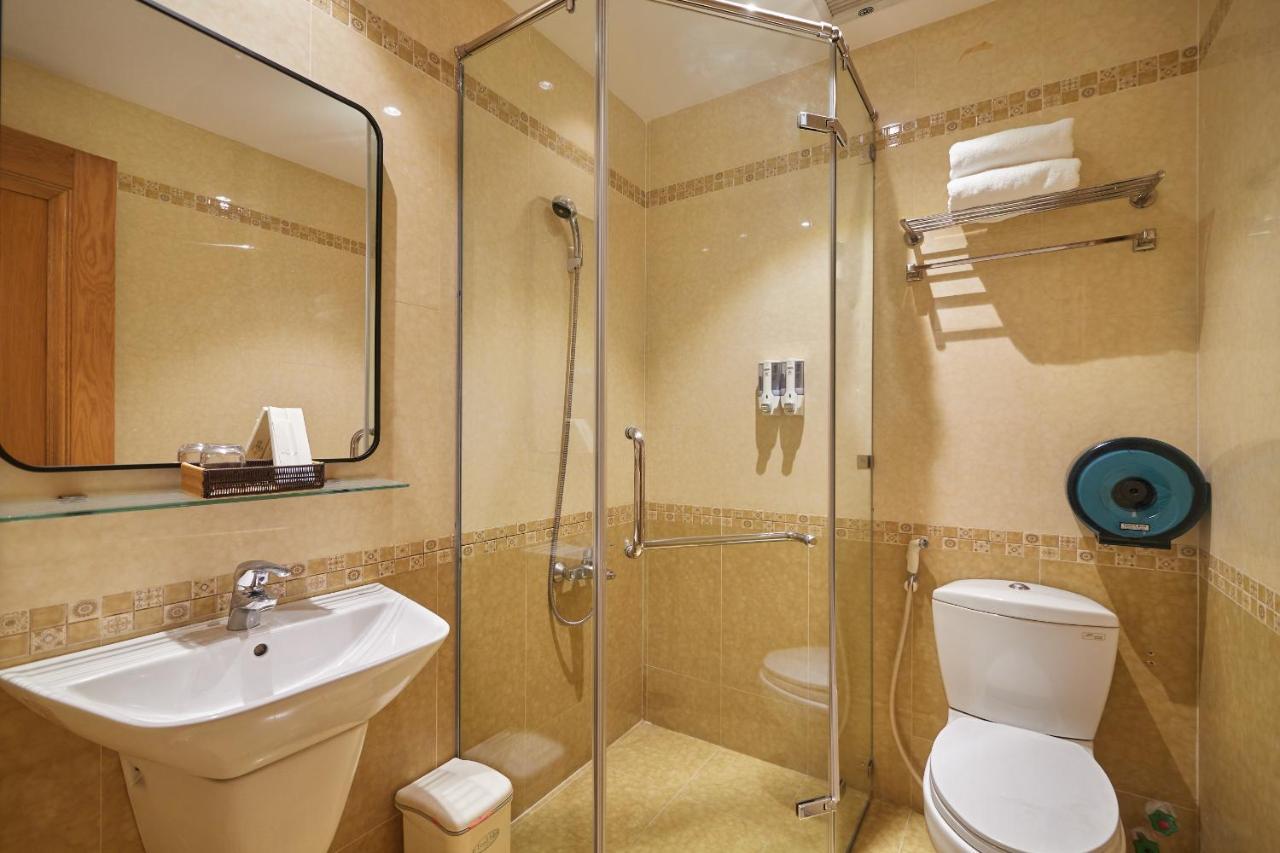 Bin Bin 10 - Mimosa Hotel Near Tan Son Nhat Airport Ho Chi Minh City Exterior photo