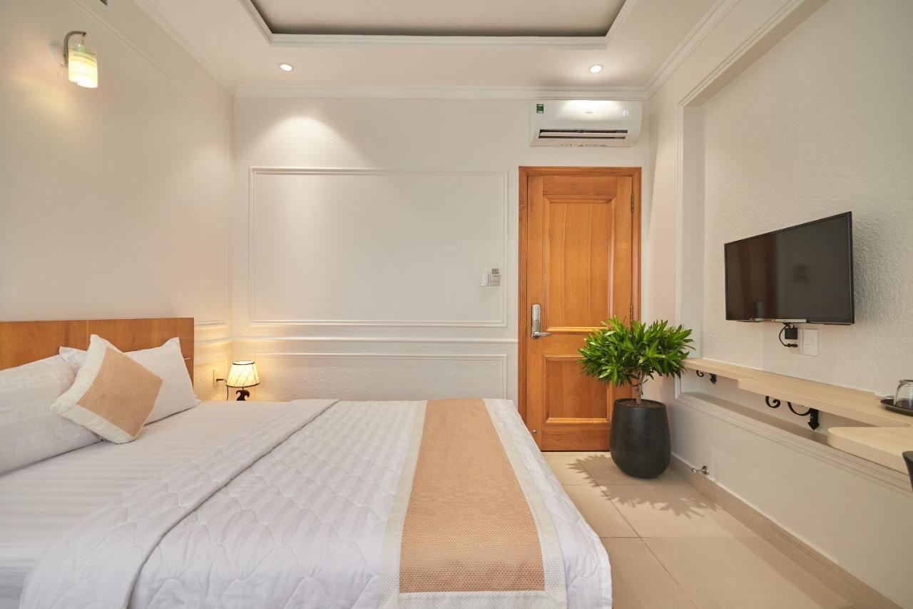 Bin Bin 10 - Mimosa Hotel Near Tan Son Nhat Airport Ho Chi Minh City Exterior photo
