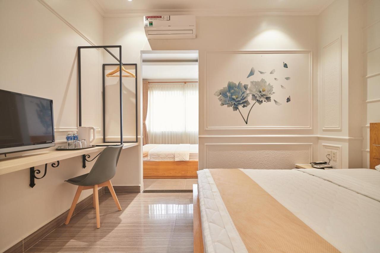 Bin Bin 10 - Mimosa Hotel Near Tan Son Nhat Airport Ho Chi Minh City Exterior photo
