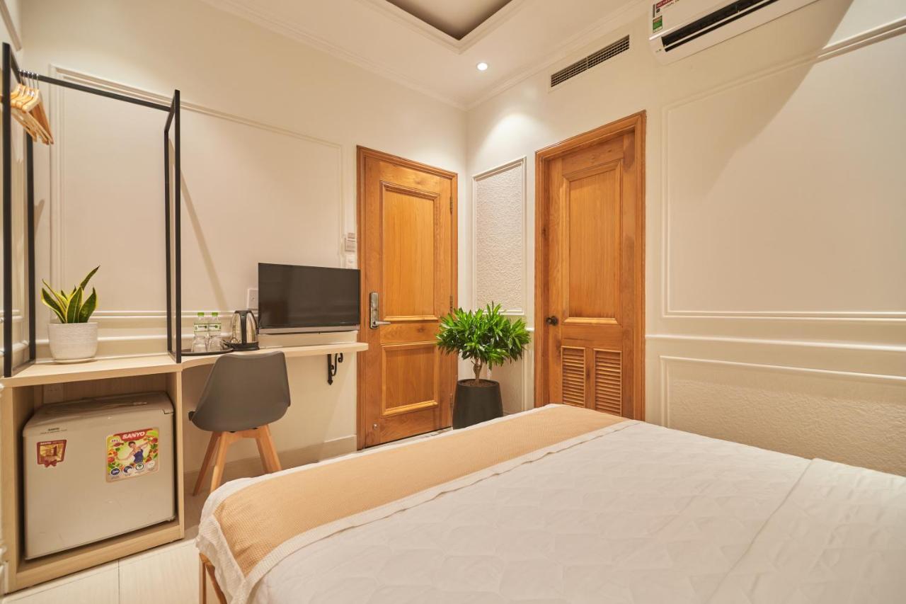 Bin Bin 10 - Mimosa Hotel Near Tan Son Nhat Airport Ho Chi Minh City Exterior photo