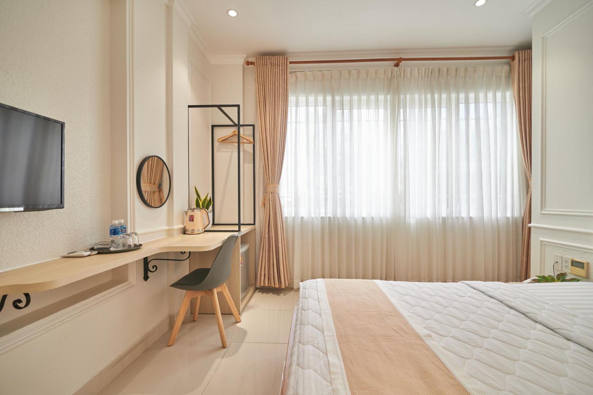 Bin Bin 10 - Mimosa Hotel Near Tan Son Nhat Airport Ho Chi Minh City Exterior photo