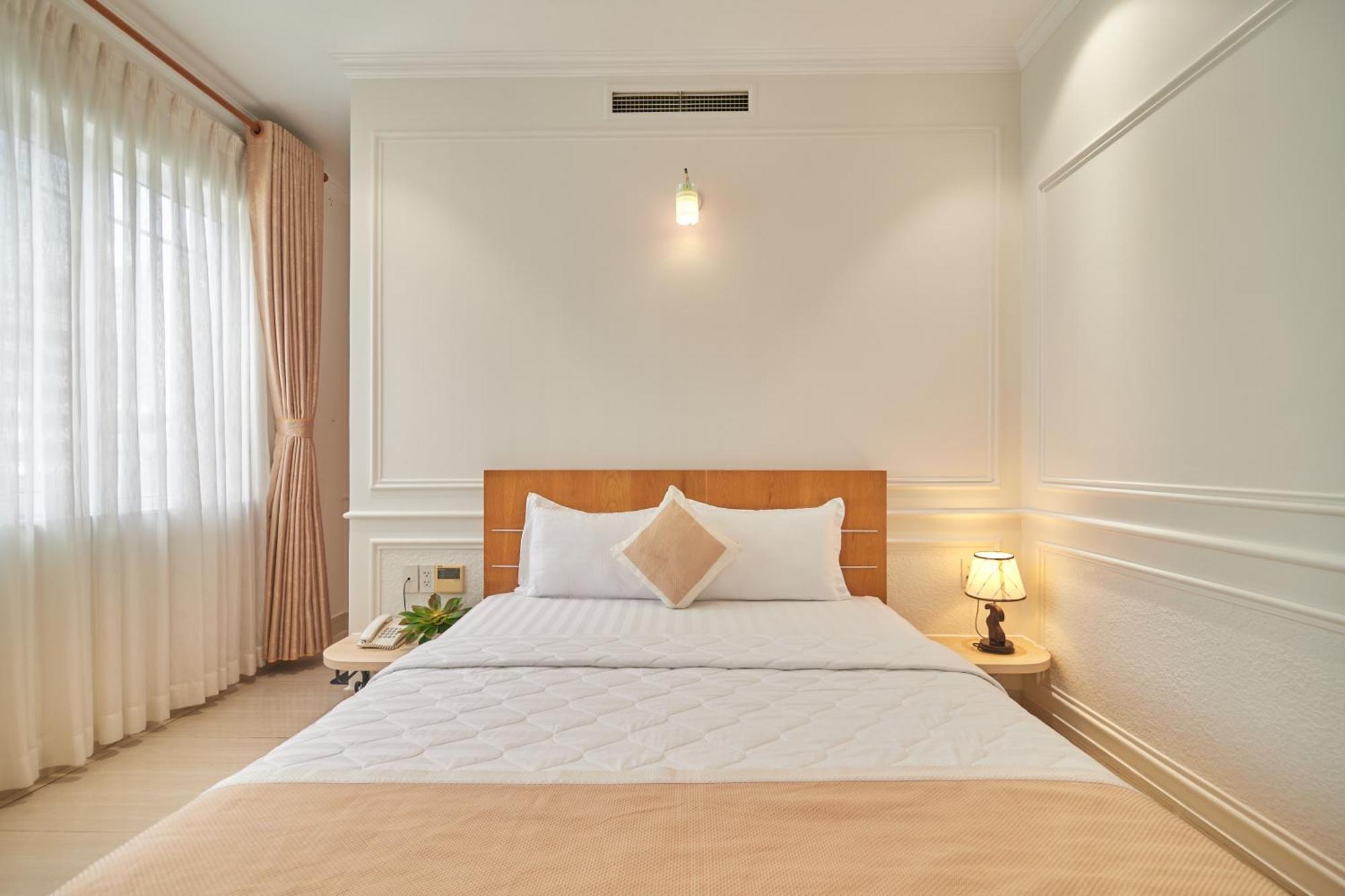 Bin Bin 10 - Mimosa Hotel Near Tan Son Nhat Airport Ho Chi Minh City Exterior photo
