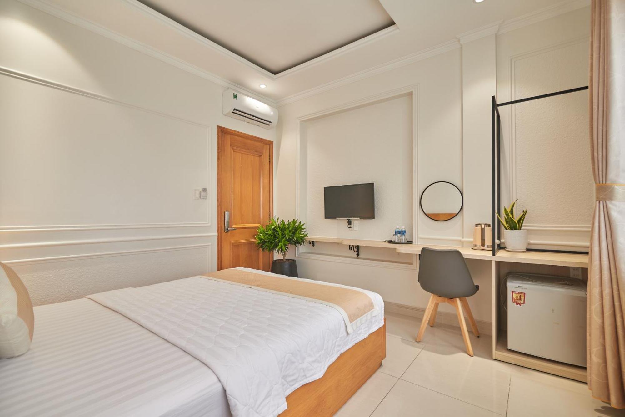 Bin Bin 10 - Mimosa Hotel Near Tan Son Nhat Airport Ho Chi Minh City Exterior photo
