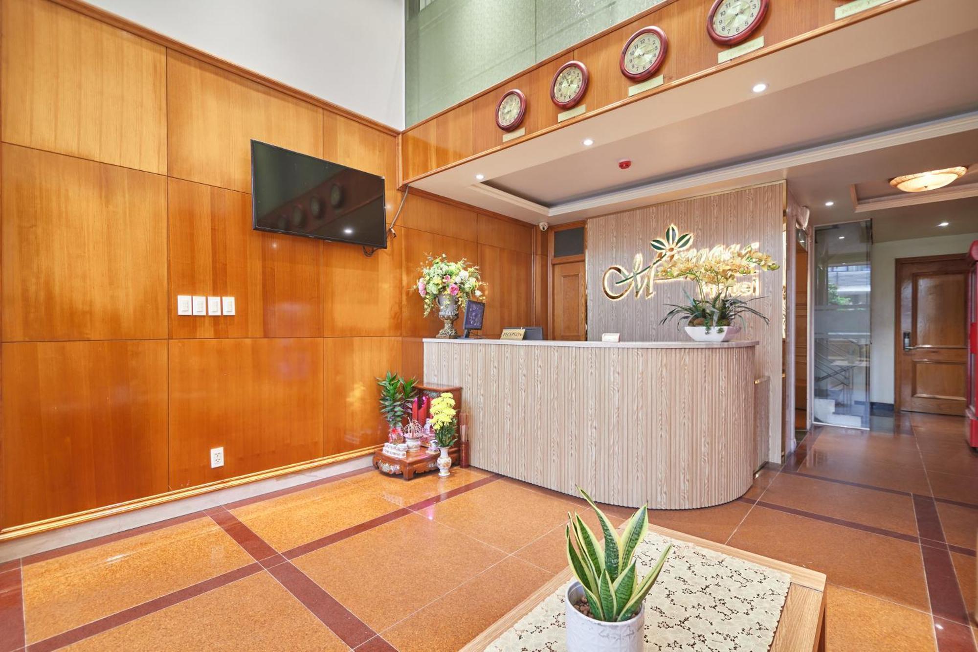 Bin Bin 10 - Mimosa Hotel Near Tan Son Nhat Airport Ho Chi Minh City Exterior photo