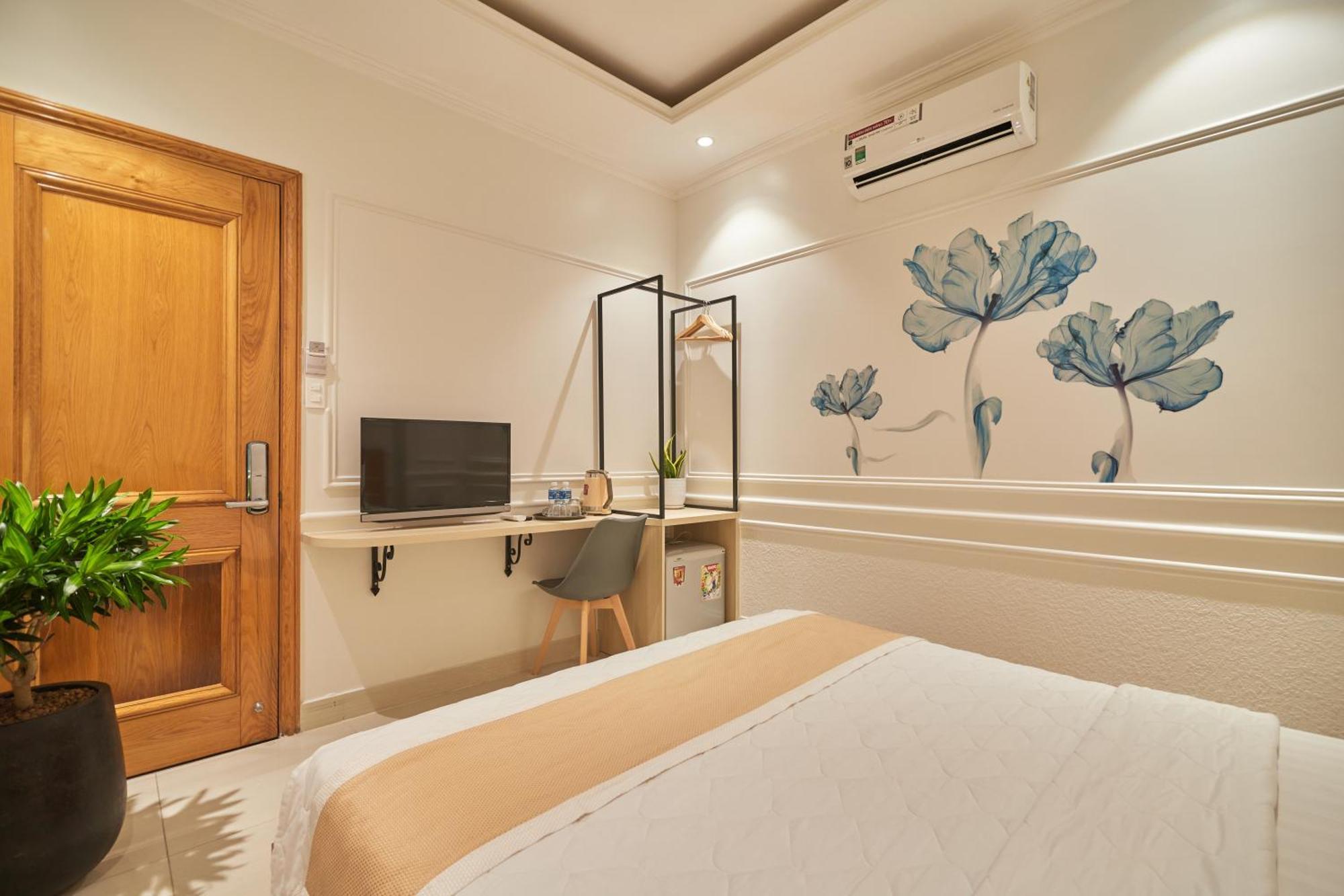 Bin Bin 10 - Mimosa Hotel Near Tan Son Nhat Airport Ho Chi Minh City Exterior photo